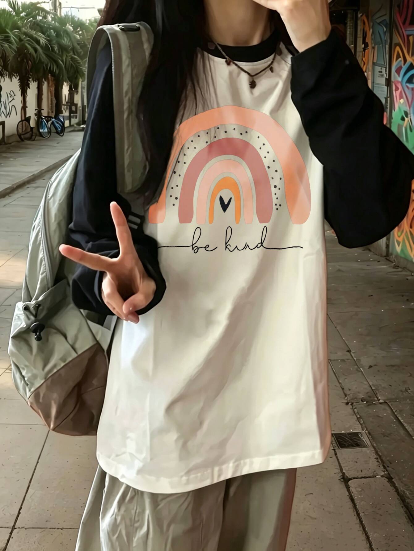 Tee Graphic Print - T-shirt à manches longues pour femmes,